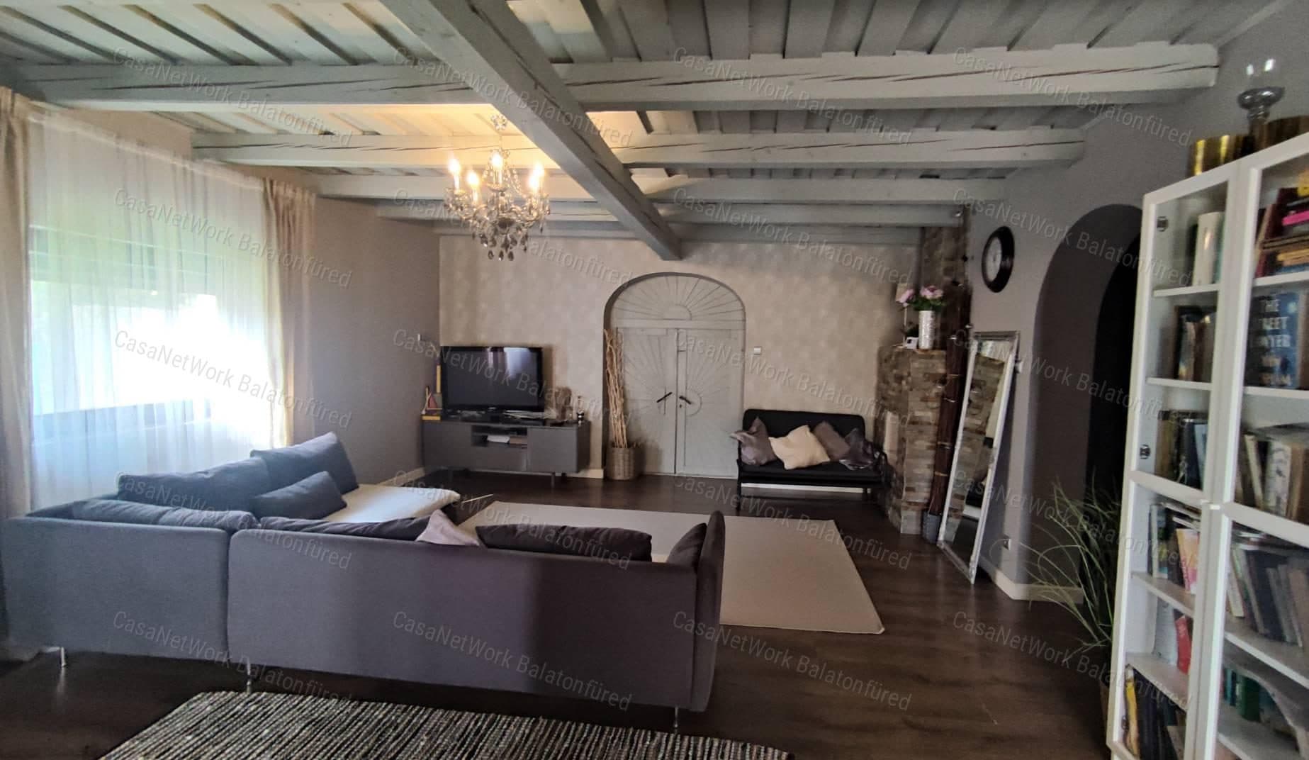 Einfamilienhaus in Balatonfüred, Villenviertele