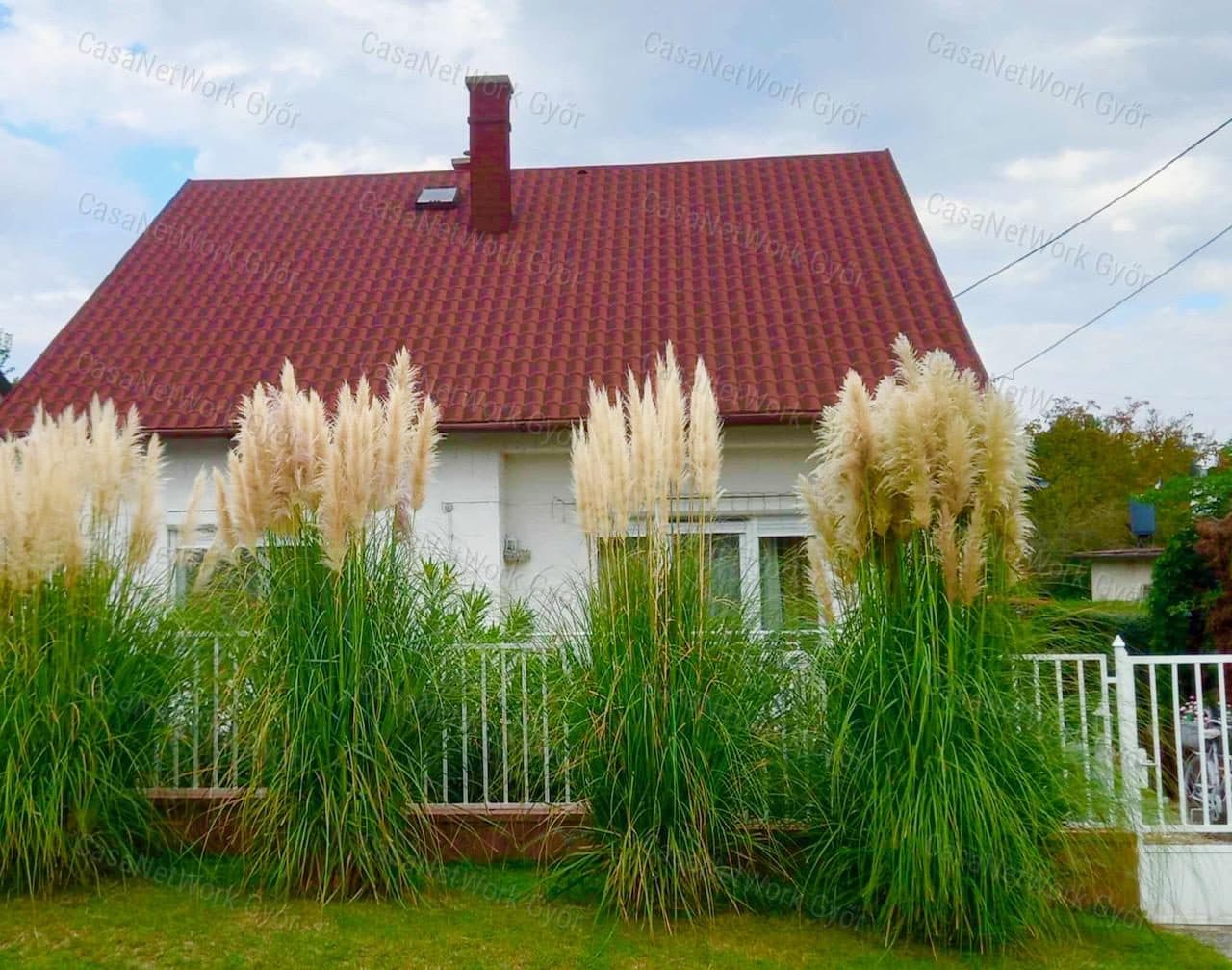 Waterfront Family House for Sale!