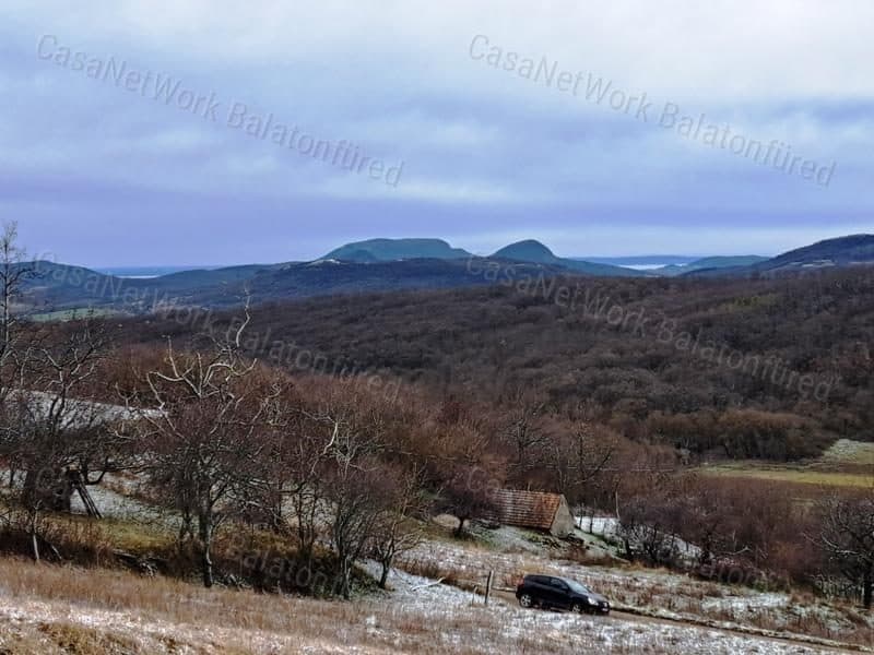 Örök tájpanorámás - eladó GAZDASÁGI ÉPÜLET MONOSTORAPÁTIBAN