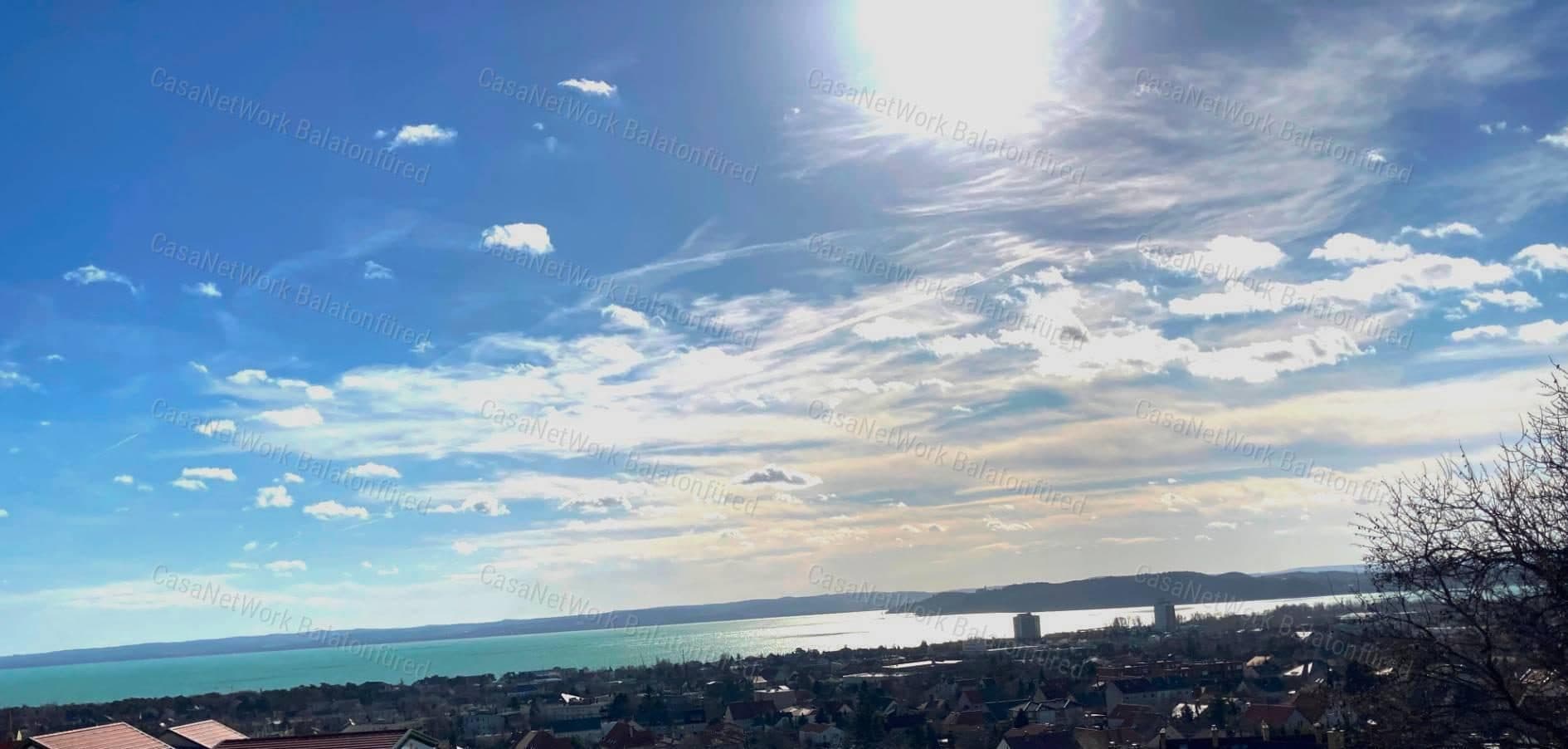 Baugrundstück mit Panoramablick auf den Balaton in Balatonfüred