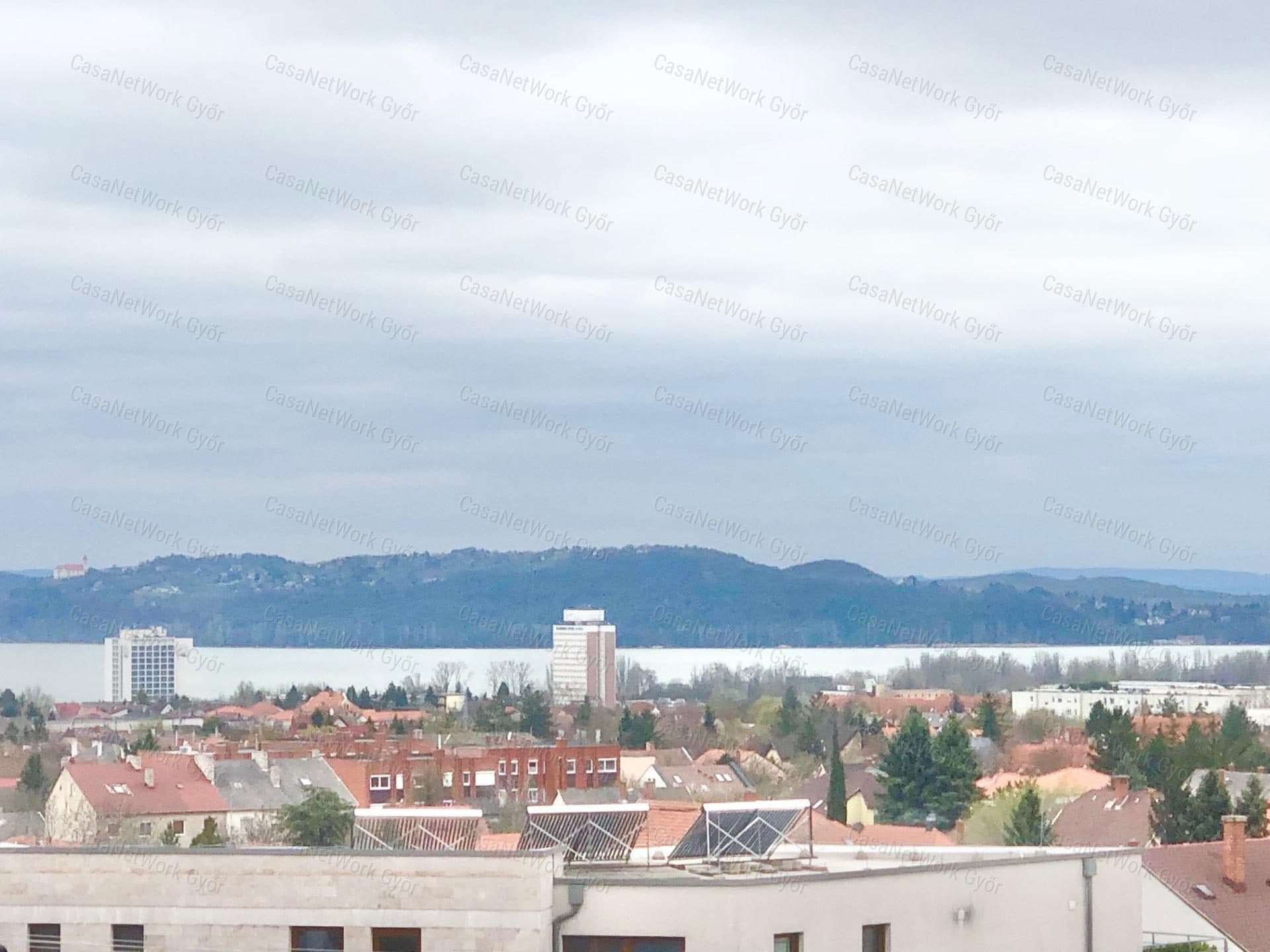 Renovated Solar-Powered Townhouse on Tamáshegy Hillside