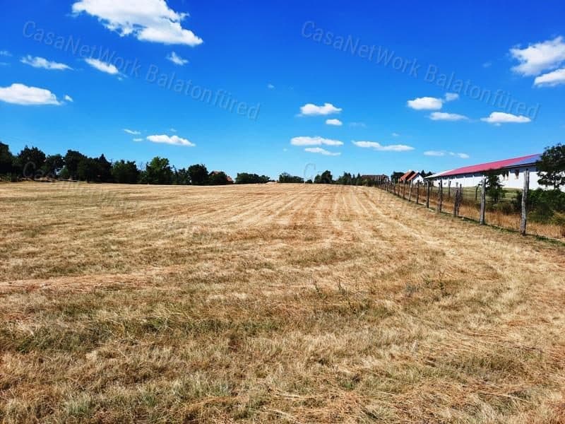 BUSINESS OPERATORS, INVESTORS - Commercial Property for Sale in Mencshely