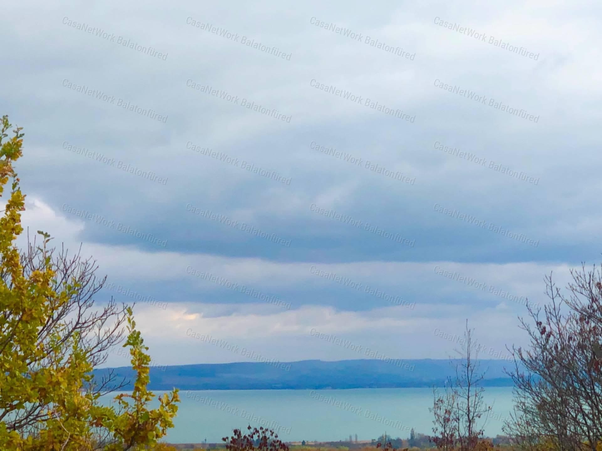 Landwirtschaftsfläche in Vászoly mit Weinbaueignung nahe Balaton