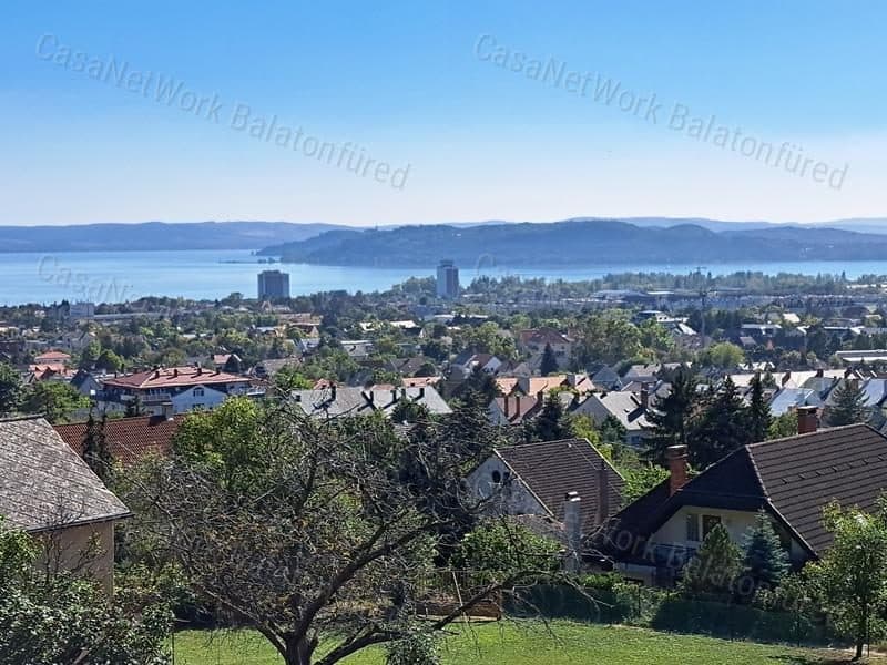 Agricultural land with panoramic views and building potential in Balatonfüred