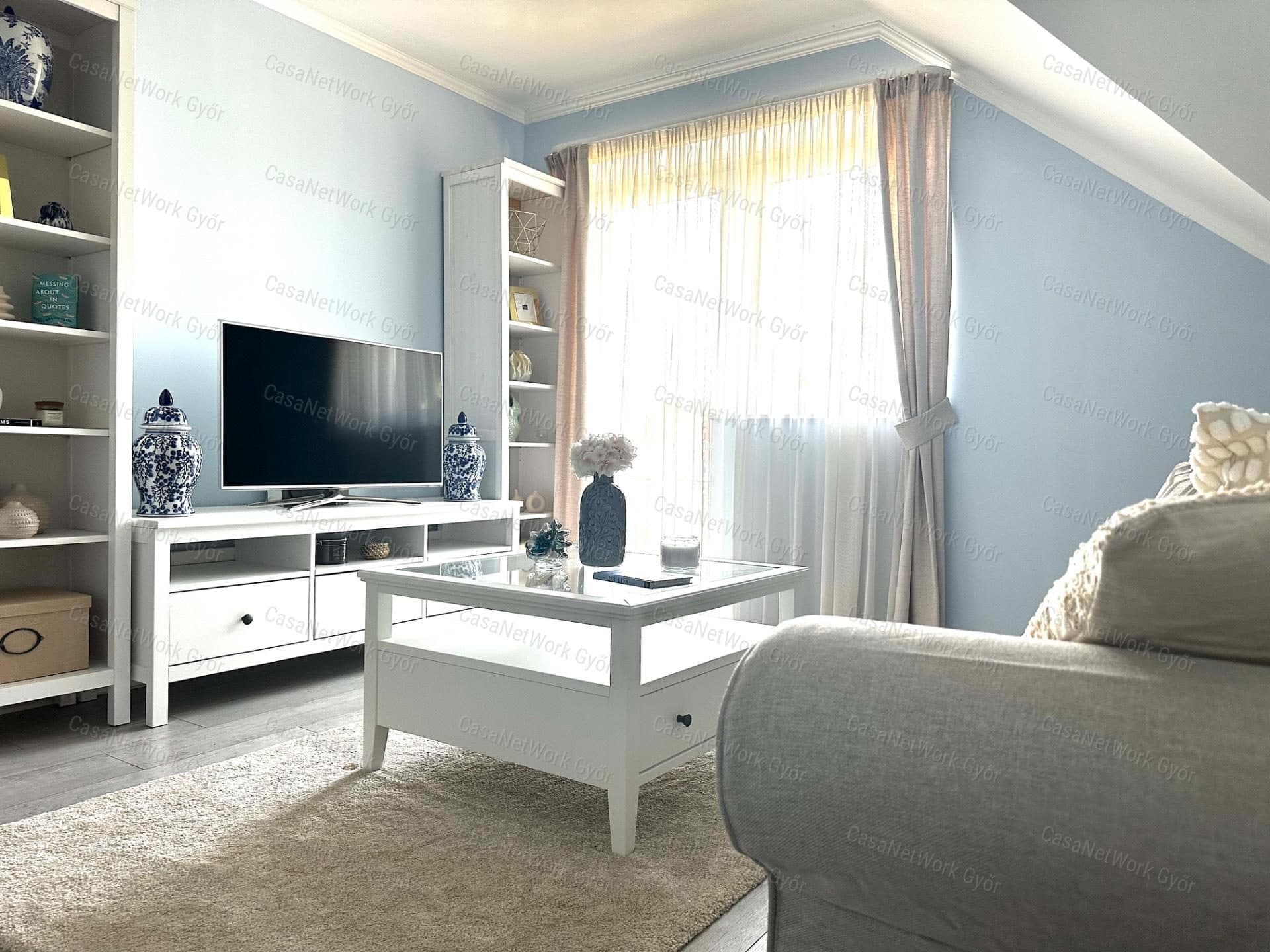 Renovated brick apartment for sale with pool in Balatonfüreden