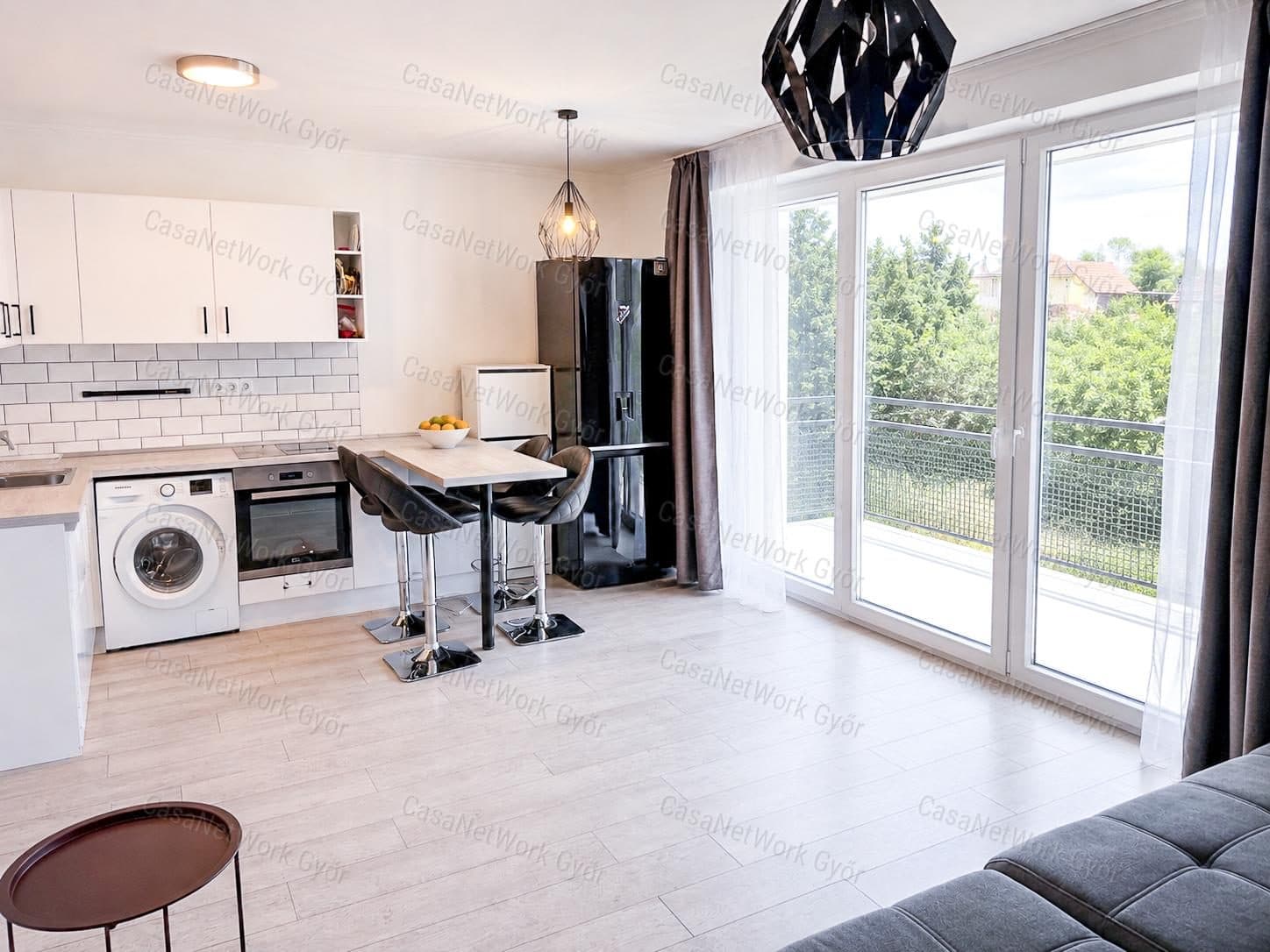 FOR SALE Fully Renovated Apartment in a Pool Complex in Balatonfüred!
